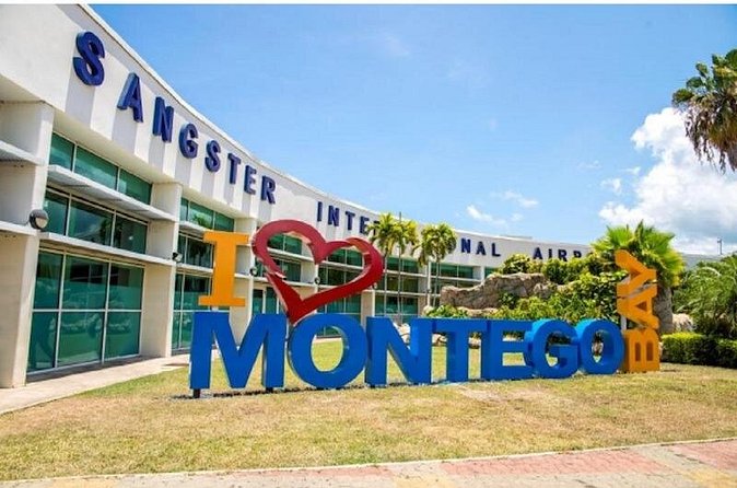 Montego Bay Hotels Private Airport Transfer to Sangster International (MBJ) - The driver-guide can add more than a basic taxi ride