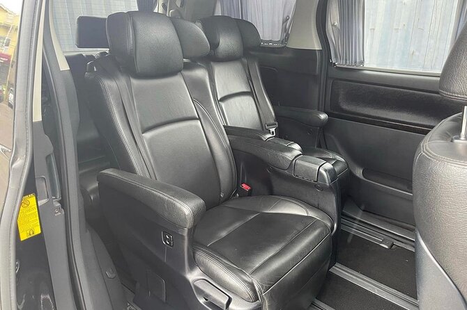 Montego Bay Hotels Private Transfer from MBJ Airport - Finding the driver at Sangster International Airport