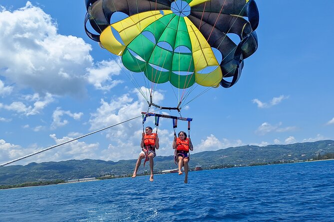 Montego Bay: Jet Car, Jet Ski and Parasailing - Booking details worth checking