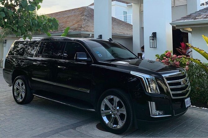 Montego Bay, Negril, Ocho Rios Areas Private Luxury Transfer - Montego Bay Arrivals and Resort Transfers