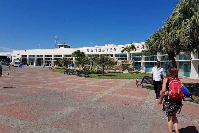 Montego Bay Ocean Coral Spring/Eden Bay Private Airport Transfer - Who will like this transfer most?