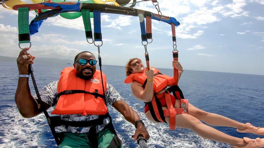 Montego Bay: Parasailing and Jet Ski Combo with Pickup - A short schedule with very little filler