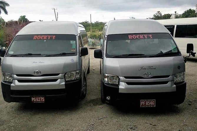 Montego Bay Private Airport Transfers to Montego Bay Hotels in the airport area - A cold drink and a quick start to your Jamaica stay