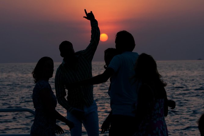 Montego Bay Reggae Sunset Catamaran Cruise - What this Montego Bay cruise is really like