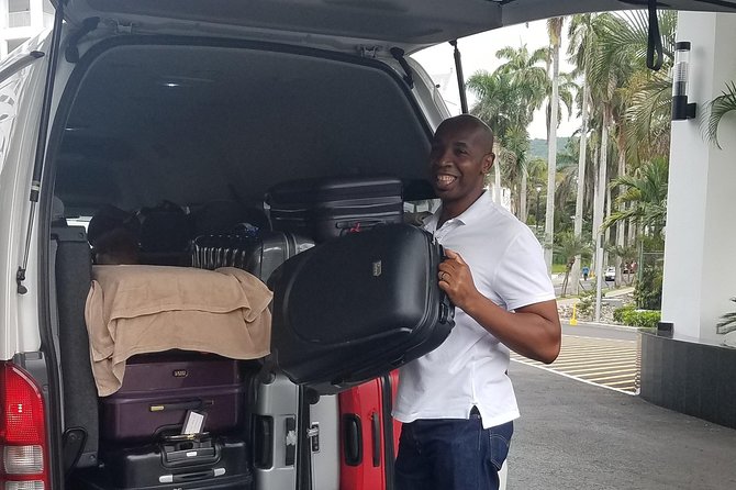 Montego Bay Round Trip Airport Transfers - The ride to Montego Bay hotels, Negril, or Ocho Rios