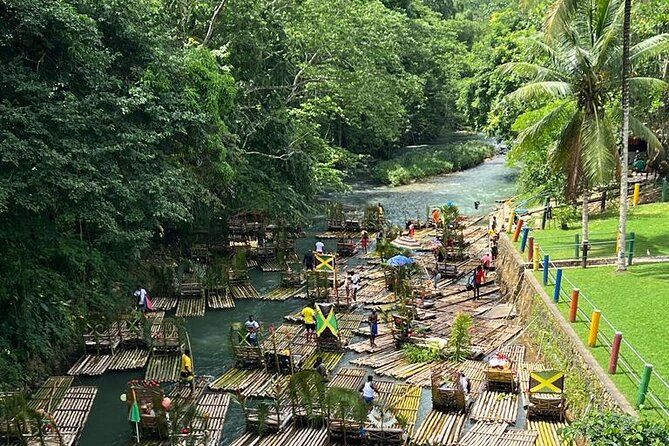 Montego Bay's Guided Bamboo Rafting Tour & Hip-strip Shopping - Why the outing works well for celebrations