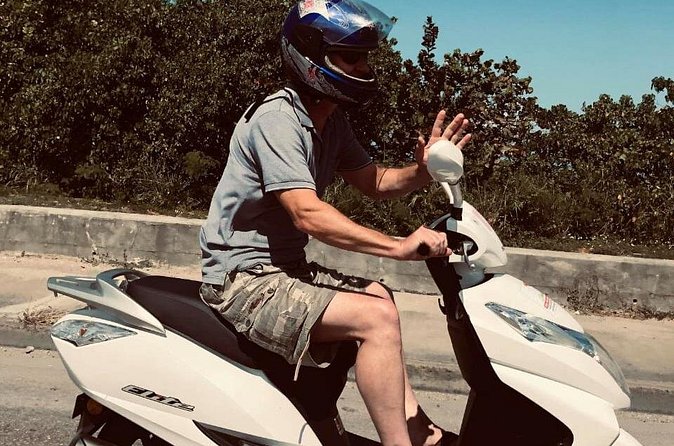 Montego Bay Scooter Rentals - What the strongest service detail tells you