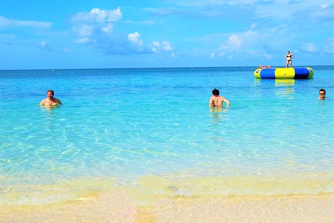 Montego Bay Shore Excursion: Doctor's Cave Beach & Montego Bay City Highlights - A six-hour introduction to Montego Bay