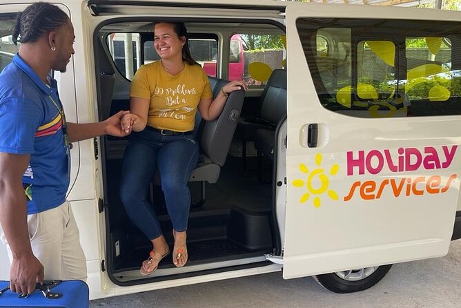 MontegoBay Airport to Ocho Rios: One way/Round Trip cheap Shuttle - Key points to know before booking