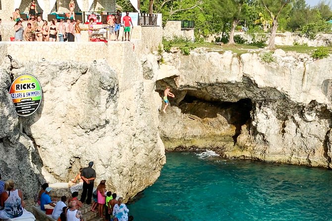 Negril 4 in 1 Day Trip from Montego Bay - Who will enjoy this Negril outing?