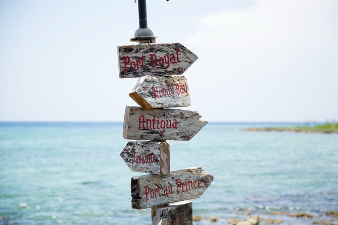 Negril 4 in 1 Day Trip from Montego Bay - Fort Charlotte: a brief stop with a wide view