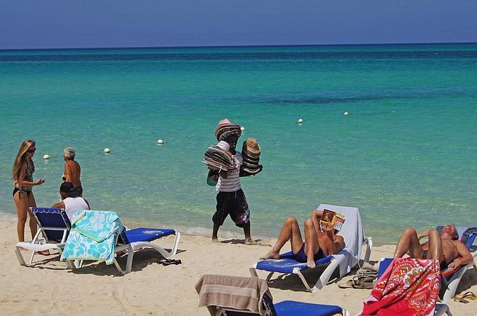 Negril 7 Mile Beach & Rick's Café Combo Tour from Montego Bay - A private day is the main value
