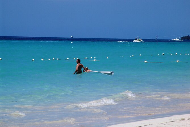 Negril Beach Beach Ricks Cafe and Sunset Tour - From Montego Bay to Negril by private minivan