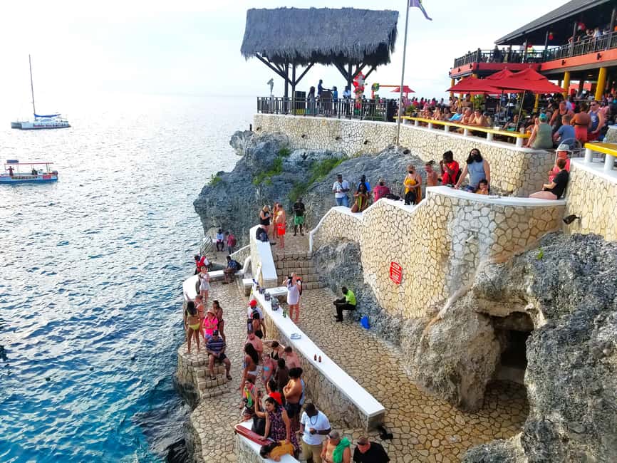 Negril Beach Experience & Rick's Cafe from Montego Bay - Seven miles of white sand in Negril