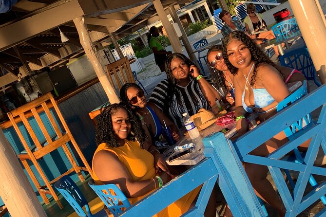 Negril Experience 1- 4 Persons - Food, shopping, and the local side of Jamaica