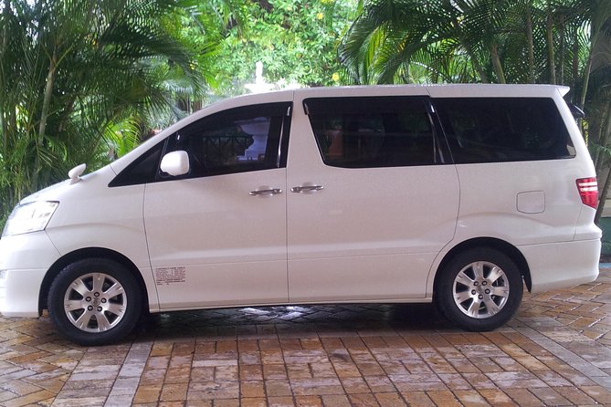 Negril Hotels Private Transfer - Round-trip service and the return to Montego Bay