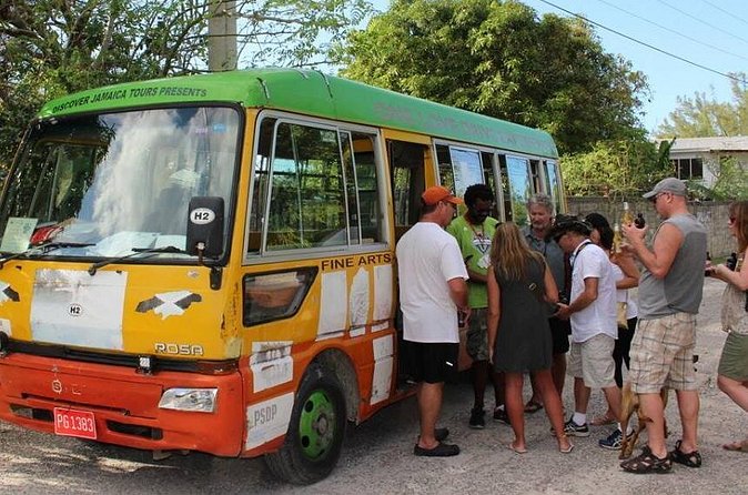 Negril One Love Bus Bar Crawl - Timing, comfort, and practical concerns