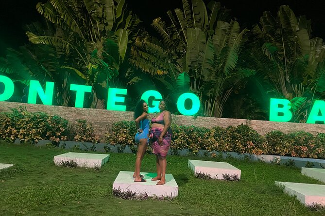 Night Life Tour in Montego Bay with complimentary section - Birthday signs, bottle service, and the complimentary drink