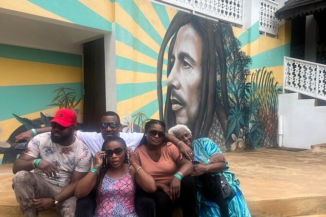 Nine Mile Reggae & History Guided Tour to Bob Marley's Birthplace - The drive from Ocho Rios to rural St. Ann