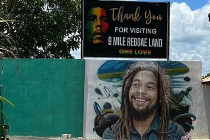 Nine Mile Reggae & History Guided Tour to Bob Marley's Birthplace - Arriving at Bob Marley’s birthplace