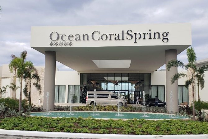 Ocean Carol Springs Montego Bay Private Airport Transfers - Leaving Sangster Airport Without the Usual Fuss