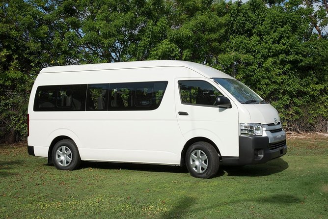 Ocean Eden Bay Montego Bay Airport Transfers - The value of a private, air-conditioned vehicle