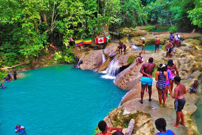 Ocho Rios: Amazing Blue Hole and Chill at Reggae Hill - Guides shape how the day feels