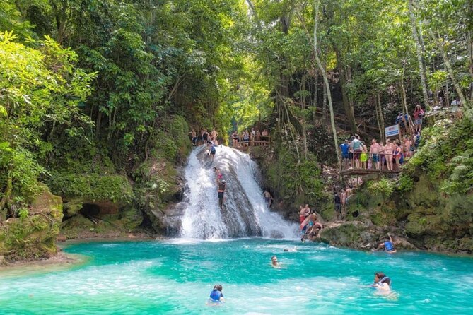Ocho Rios: Amazing Blue Hole and Chill at Reggae Hill - What to pack for the Blue Hole
