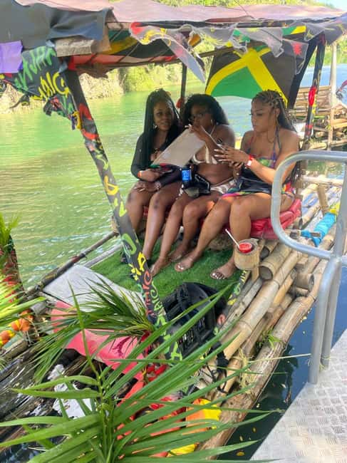 Ocho Rios : Bamboo River Rafting and HorseBack Riding - Rio Nuevo and the slow rhythm of bamboo rafting