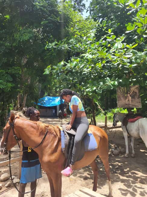 Ocho Rios : Bamboo River Rafting and HorseBack Riding - What the $140 price really covers