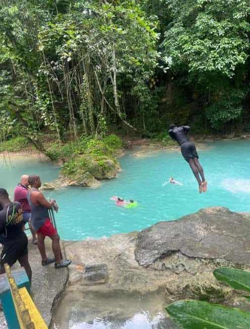 Ocho Rios : Blue Hole and Sightseeing Tour - Who will enjoy this Blue Hole outing