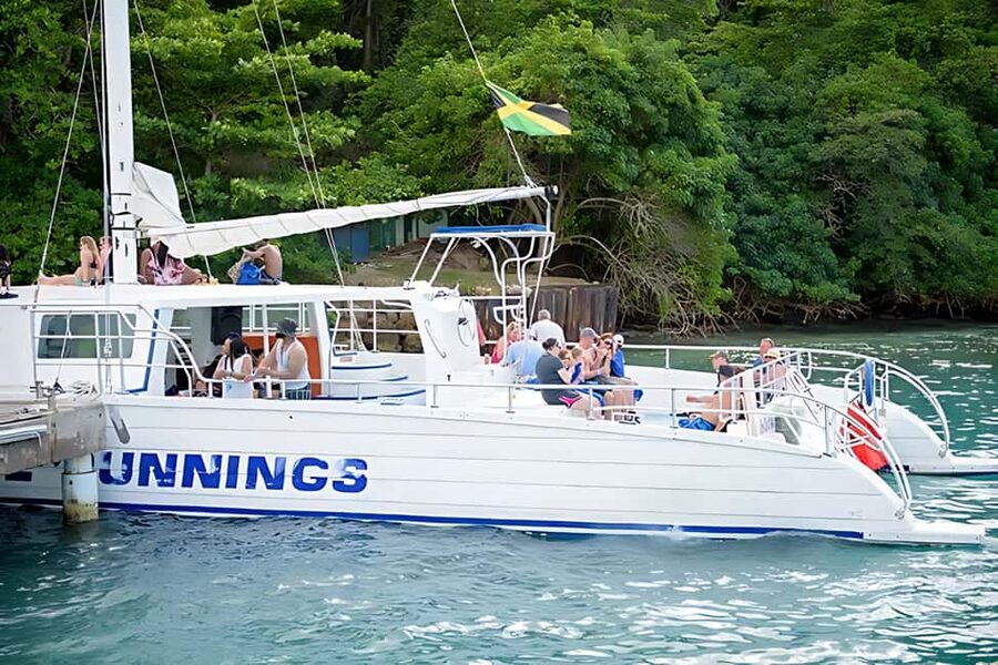 Ocho Rios Catamaran: Dunn's River, Snorkeling & Open Bar - Why the order of activities matters