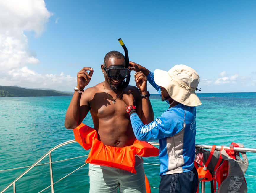 Ocho Rios: Catamaran Sail & Snorkel + Dunn's River Climb - Key points to know before booking