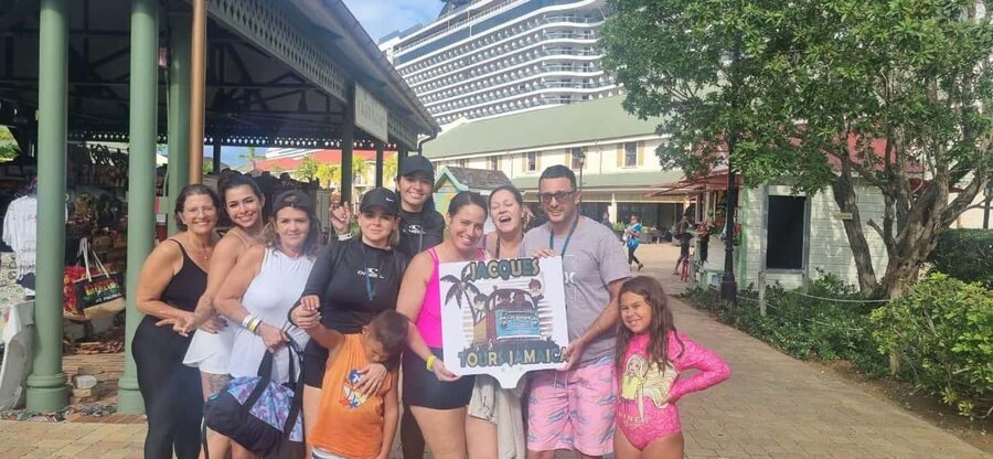 Ocho Rios: Dunn's River Falls and Shopping Tour - Practical packing list for wet rocks and shopping