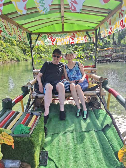 Ocho Rios Jamaica: River Bamboo Rafting Activity - A private beach with room to slow down