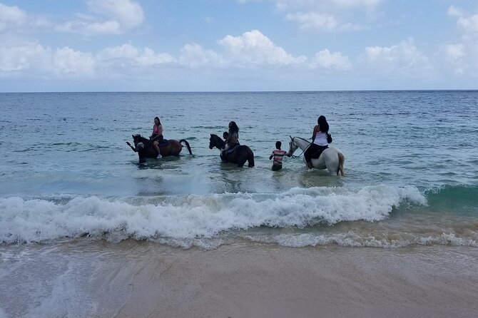 Ocho Rios Private Horse Riding, River Tubing and Rafting[Entry fee not included] - What to pack for the water stops