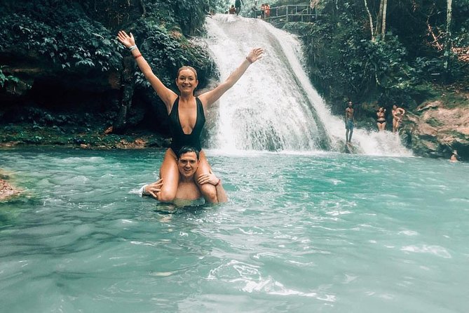 Ocho Rios Water Action Package (Blue Hole, Tubing & Dunns River) - Key points to know before booking