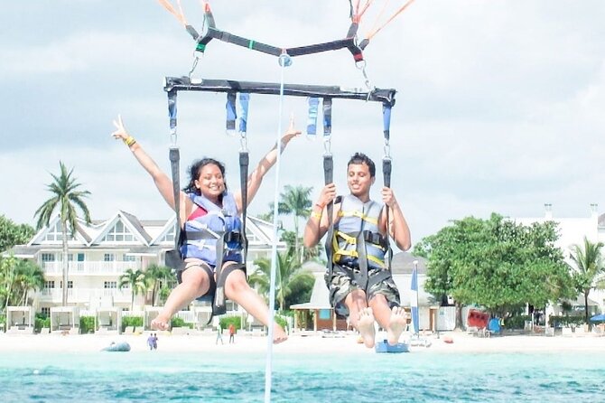 Parasailing, Blue Hole Mineral Spring, Seven Mile Beach - What the $265 price really buys
