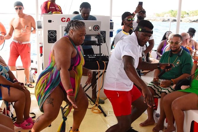 Party Catamaran: OpenBar, Music, Negril Beach, Caves, Snorkeling - How much value do you get for $90?