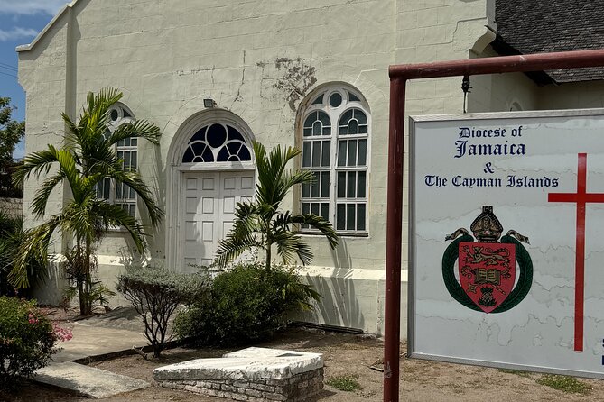 Port Royal (UNESCO World Heritage site)and Downtown Kingston Tour - Jamaican art at the National Gallery
