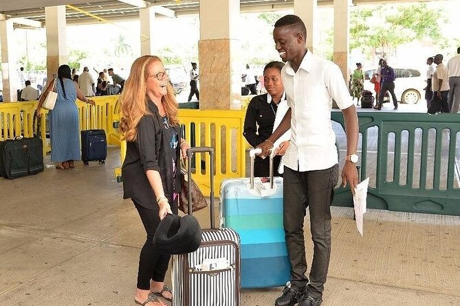 Princess Senses The Mangrove Airport Transfers - Scenery and conversation instead of planned sightseeing