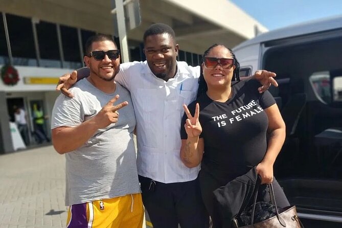 Private Airport and Hotel Transfer in Montego Bay - A private ride that starts your Jamaica stay calmly