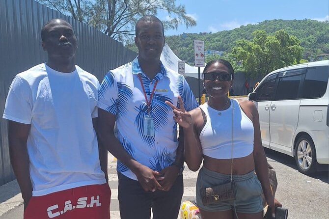 Private Airport Shuttle Taxi Service from MBJ to Montego Bay Area - Key points at a glance