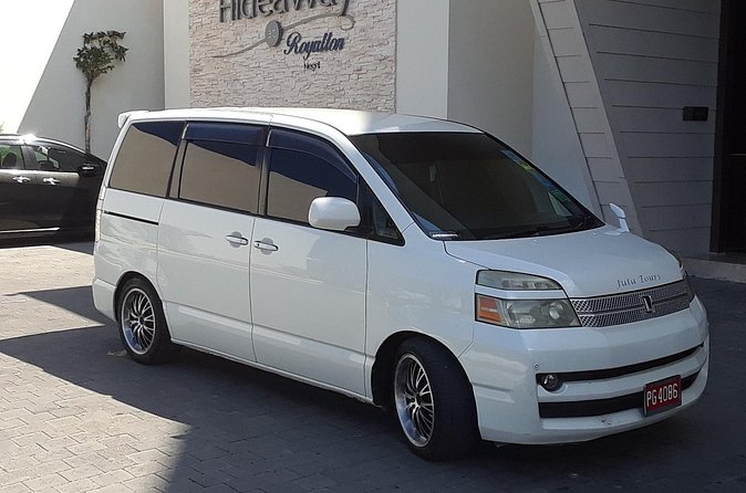Private Airport Transfer Montego Bay and Negril - Drinks, air conditioning, and small comforts