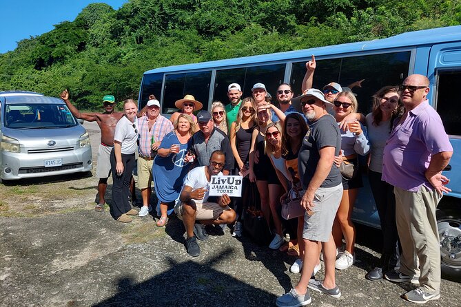 Private Airport Transfer Montego Bay To Negril - Leaving Montego Bay airport without the usual fuss