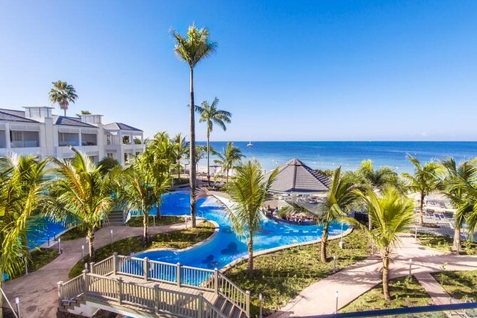 Private Airport Transfer to Azul Beach Resort Negril - The 75-minute drive from Montego Bay to Negril