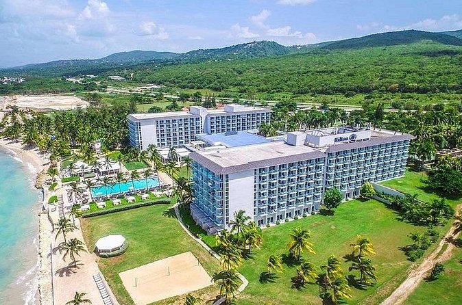 Private Airport Transfer to Dreams Rose Hall Resort - Handling flight delays and changing plans