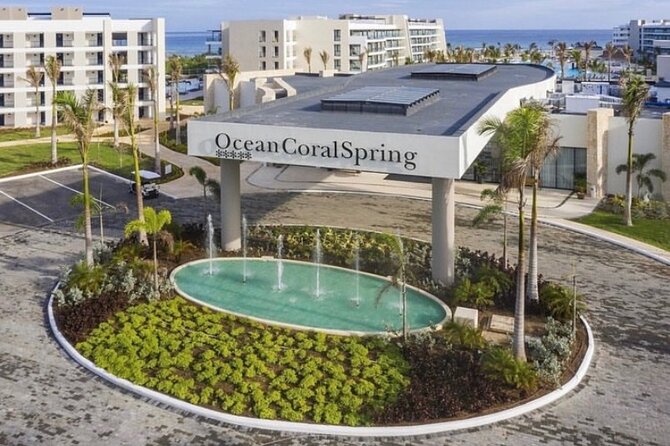 Private Airport Transfer to or from Ocean Coral Spring Resort - Meeting AJ and the Arnolds Adventure Tours team