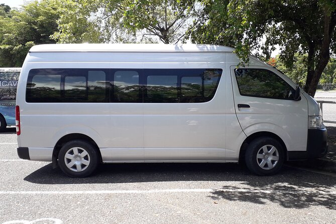Private Airport Transfers from Montego Bay - The scenery is part of the ride, not a planned stop