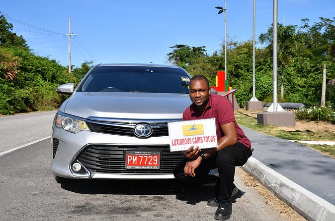 Private Airport Transfers to Negril Hotels - What the vehicle experience is like